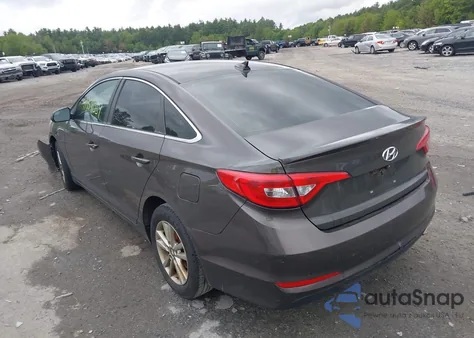 2015 Hyundai Sonata Se z USA, uszkodzony, nr VIN 5NPE24AF8FH042647